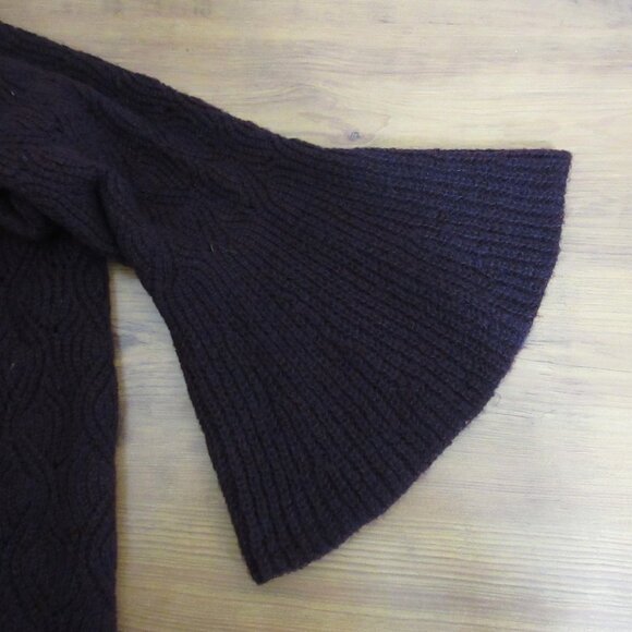 Lauren Conrad Womens Sweater Sz Medium Round Neck Open Knit Burgundy Bell Sleeve - Picture 4 of 6